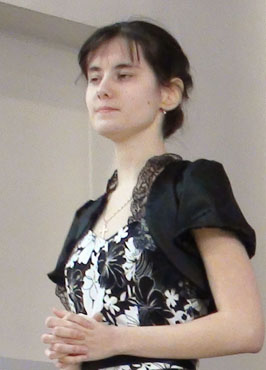 Лауреат детско-юношеских Международных конкурсов Елена Филимонова.